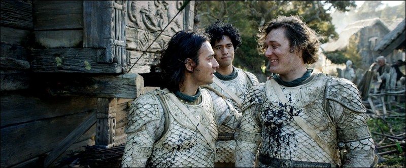 Isildur avec ses amis Ontamo et Valandil, Le Seigneur des Anneaux : Les Anneaux de Pouvoir